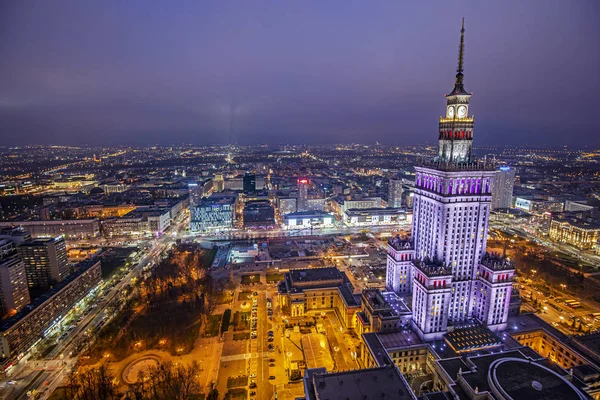 ワルシャワ ポーランド 夜の街の景色 — ストック写真