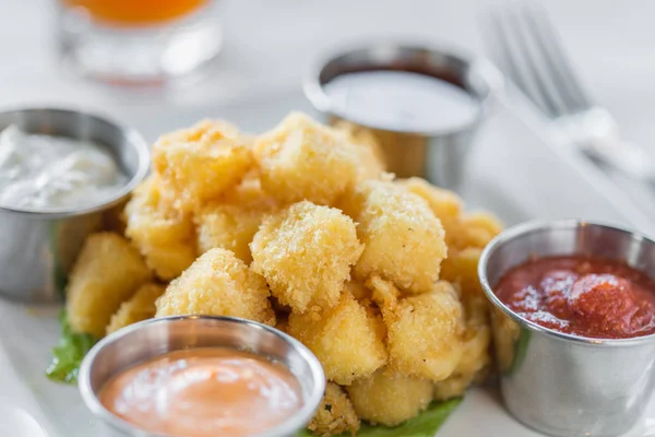 Fried Cheese Curds — Stock Photo, Image