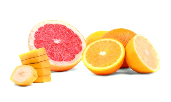 Varios tipos de cítricos enteros y cortados, aislados sobre un fondo blanco. Mezcla de frutas. Colorido surtido de cítricos. Vitamina C . — Foto de Stock
