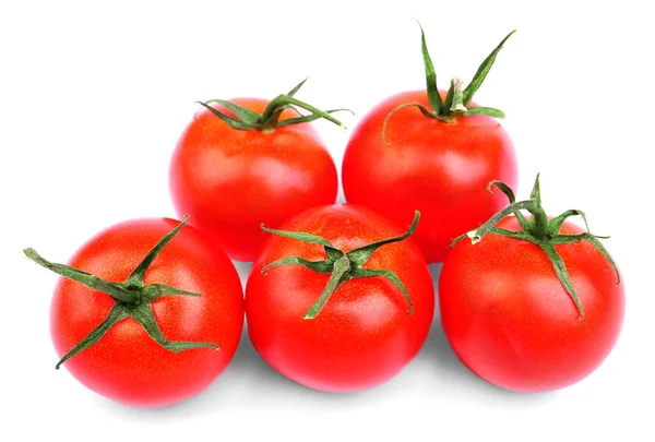 Tomates saborosos coloridos isolados em um fundo branco. Tomates rústicos. Legumes de outono. Conceito de cozinha e culinária . — Fotografia de Stock