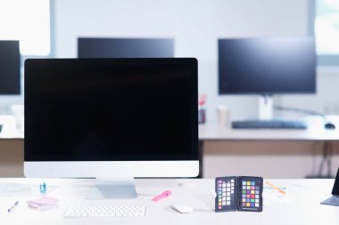 Yakın çekim arka plan çalışma alanını boş bir ofiste. İş ve Finans genel kavram. İş ve Finans kavramı.