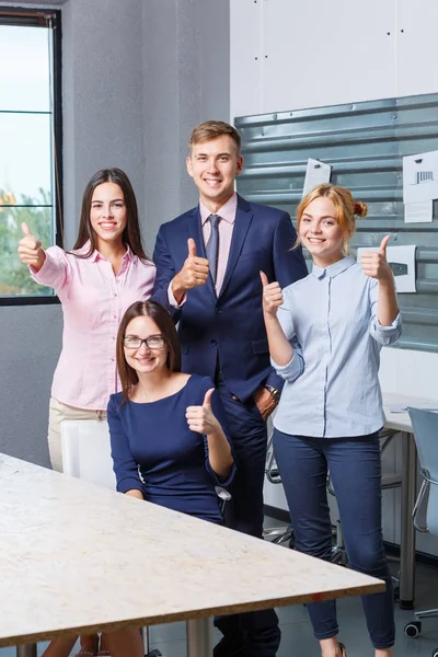 Takım iş, kolay office işçilerin çalışma office öncül