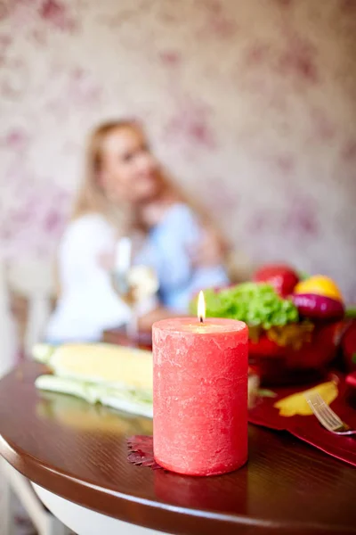 Happy family having holiday dinner at home. Food concept. — Stock Photo, Image