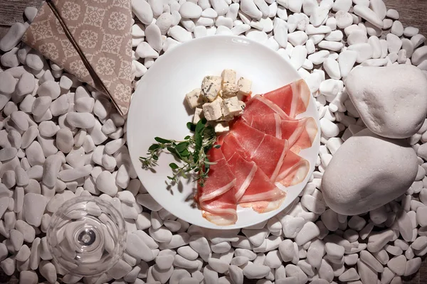 Blick Von Oben Auf Einen Teller Mit Rotem Fleisch Gesunden — Stockfoto