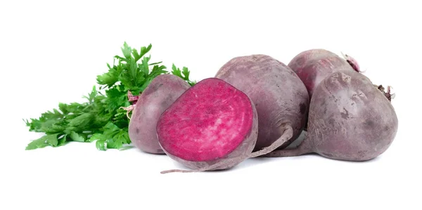 Bütün Kırmızı Beetroots Yeşil Maydanoz Beyaz Bir Arka Plan Üzerinde — Stok fotoğraf