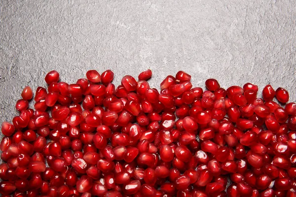 View Big Pile Colorful Red Garnet Seeds Light Gray Background — Stock Photo, Image