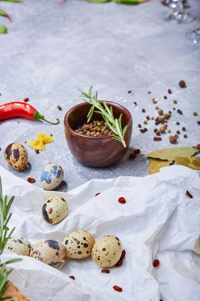 Little Quail Eggs White Fabric Brown Bowl Spicy Black Peppers — Stock Photo, Image