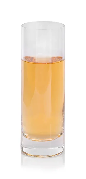 Ein Einzelnes Hohes Transparentes Glas Mit Hellorangefarbenem Kaltem Saurem Cognac — Stockfoto