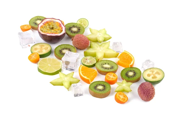 Rodajas Tropicales Frescas Frutas Aisladas Sobre Fondo Blanco Carambolas Exóticas — Foto de Stock
