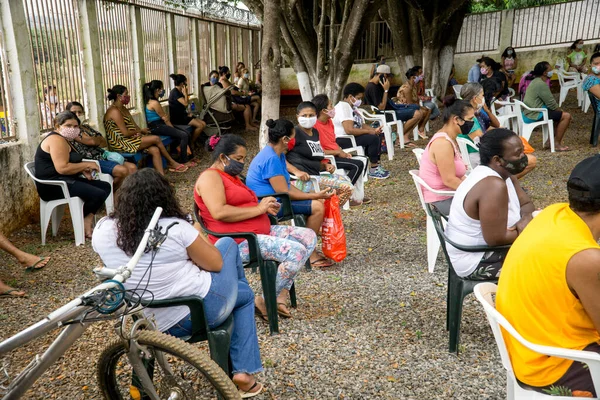 Planaltina Goiás Brasil Maio 2020 Grupo Pessoas Centro Alimentação Local — Fotografia de Stock