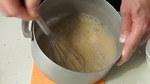 Baker faz fermento, pão — Vídeo de Stock