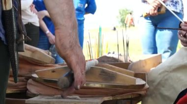 Demirci kömürlerin darbeler