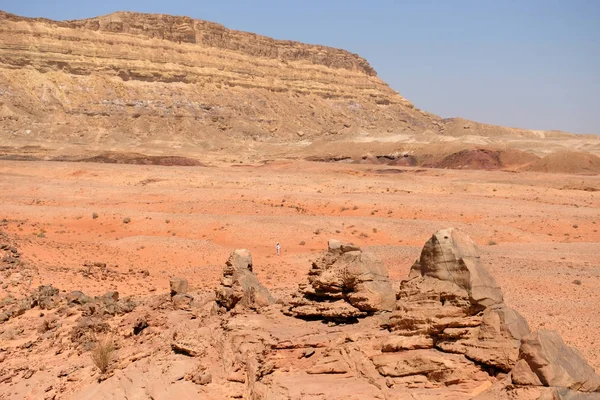 Paisagem árida no deserto de Negev . — Fotografia de Stock