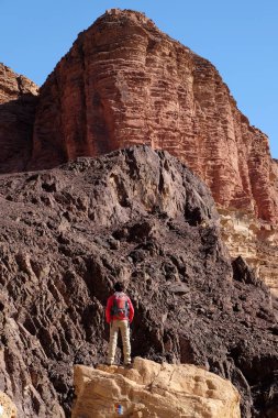 Eilat Dağları'nda doğal peyzaj.