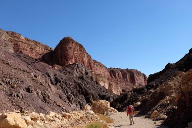 Eilat dağlarda yürüyüş manzara.