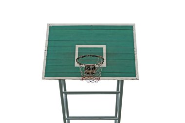 Beyaz arka plan ile yeşil yastık üzerinde eski Basketbol çember