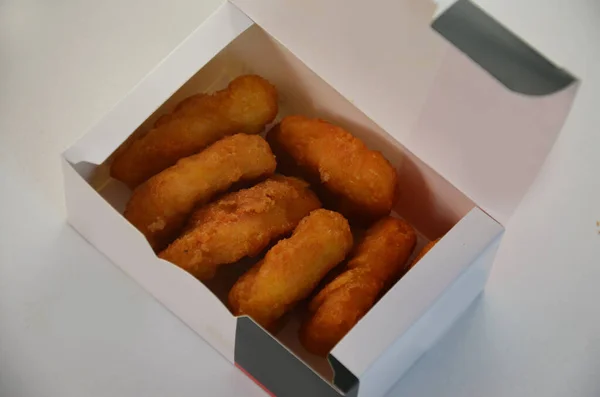 Fries Chicken Nugget Paket Servisi Yemek Teslimatı — Stok fotoğraf