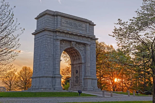 Wiosna wschód słońca w Valley Forge National Historical Park — Zdjęcie stockowe