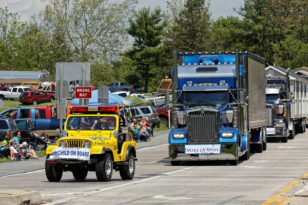 Mothers Day Truck konvooi in Lancaster (Pennsylvania) — Stockfoto