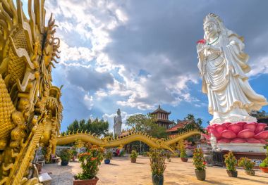 Bodhisattva mimari Tapınağı öğleden sonra 