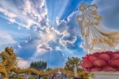 Bodhisattva mimari Tapınağı öğleden sonra 