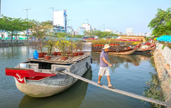 Chi Minh Staden Vietnam Februari 2018 Blommor Blomstermarknaden Längs Kanalen — Stockfoto