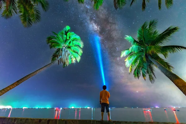 Mui Vietnã Abril 2018 Láctea Céu Noturno Beira Mar Silhueta — Fotografia de Stock