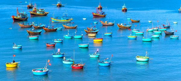 Mui Vietnã Abril 2018 Aldeia Piscatória Barco Pesca Tradicional Com — Fotografia de Stock