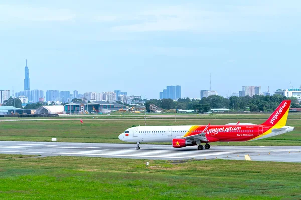 Chi Minh City Vietnam Novembre 2019 Airbus A320 Vietjetair Movimento — Foto Stock