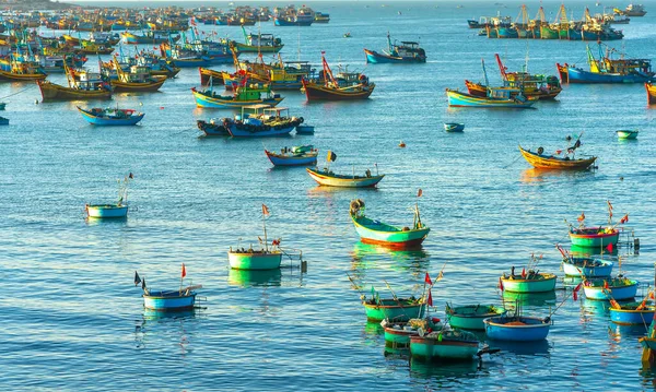 Mui Vietnã Março 2020 Aldeia Piscatória Barco Pesca Tradicional Com — Fotografia de Stock