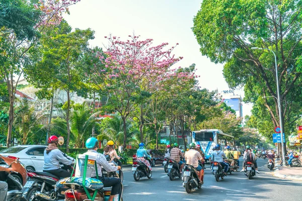 Chi Minh City Vietnam Febbraio 2019 Traffico Trafficato Boulevard Con — Foto Stock