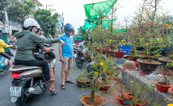 Chi Minh City Vietnam Gennaio 2020 Bustle Compra Fiori Mercato — Foto Stock