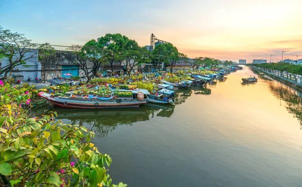 Chi Minh City Vietnam Januari 2020 Blommor Båtar Fulla Blommor — Stockfoto
