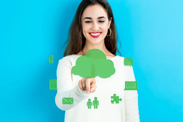 Concepto de Cloud Computing con mujer joven — Foto de Stock