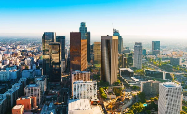 Los Angeles şehir merkezinin hava manzarası — Stok fotoğraf