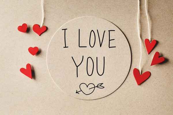 Eu te amo mensagem com corações pequenos — Fotografia de Stock