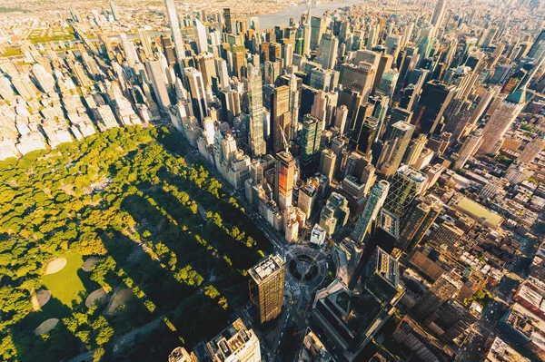 Flygfoto över Columbus Circle och Central Park i Ny stad — Stockfoto