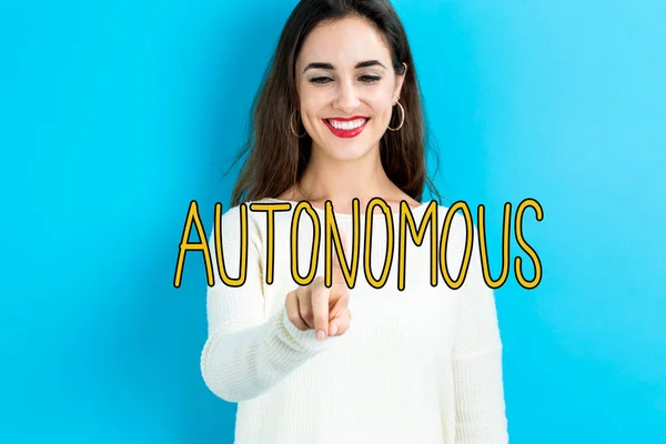 Автономний текст з молодою жінкою — стокове фото
