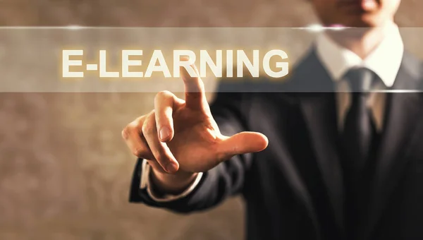 E-Learning-Text mit Geschäftsmann — Stockfoto