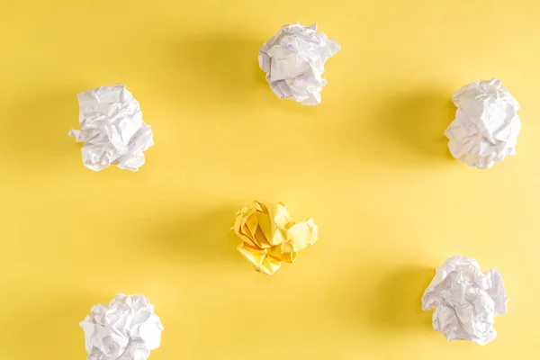 Bolas de papel arrugadas — Foto de Stock