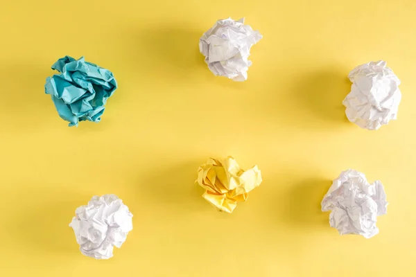 Bolas de papel arrugadas — Foto de Stock