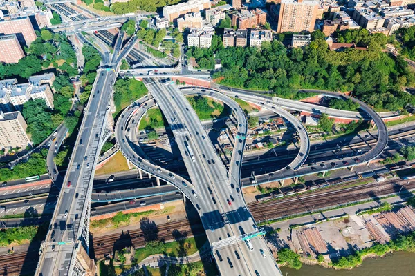 Freeway kruispunt in Bronx — Stockfoto