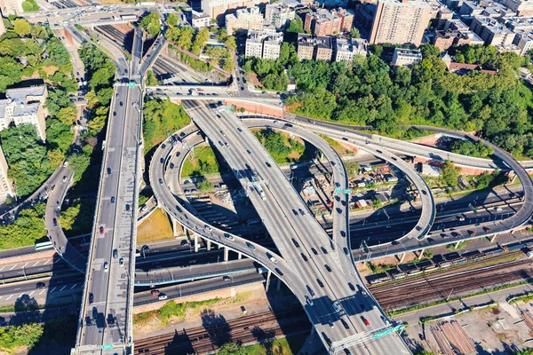 Freeway intersection in Bronx — Stock Photo, Image