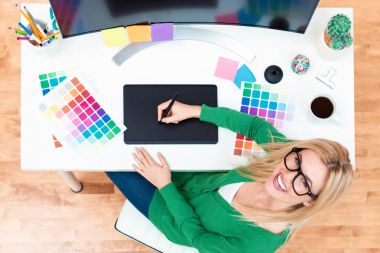 grafik tasarımcı grafik tablet kullanma