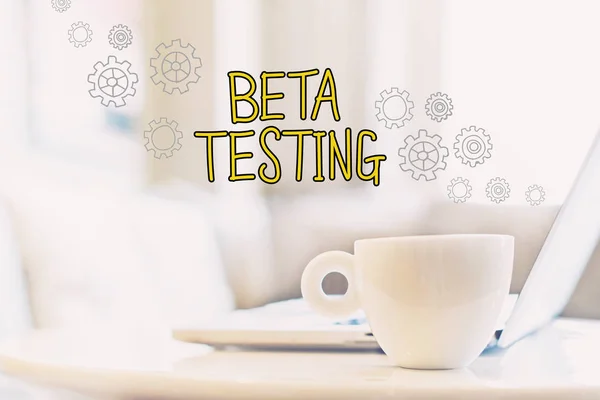 Concetto Beta Testing con una tazza di caffè — Foto Stock