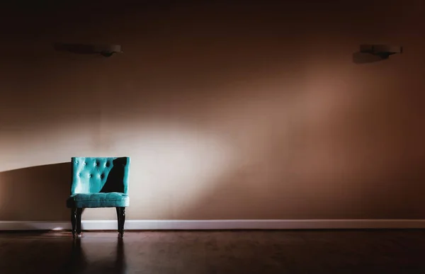 Interieur thuis met turquoise stoel — Stockfoto