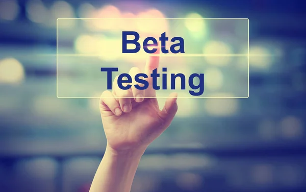 Beta Testing concept met hand — Stockfoto