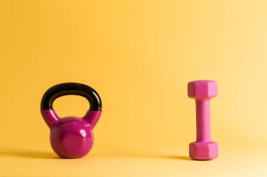 Pembe kettlebell ve halter