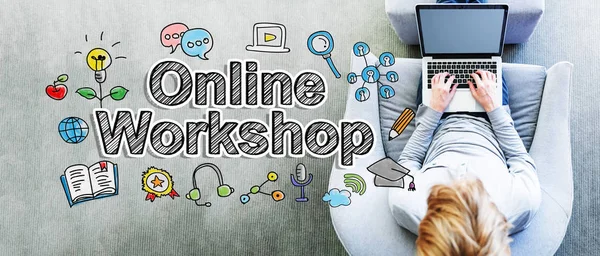 Online Workshop text med man använder en bärbar dator — Stockfoto