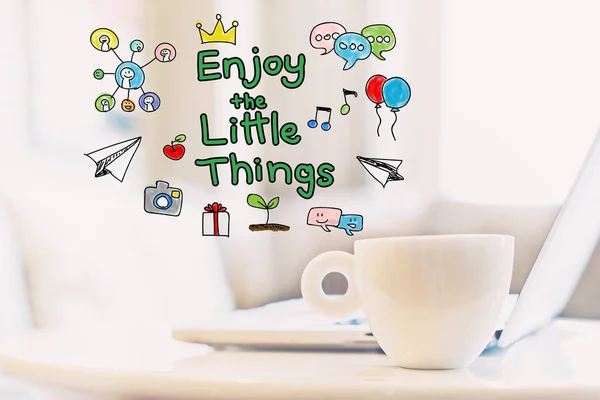 Njut av The Little Things koncept med en kopp kaffe — Stockfoto